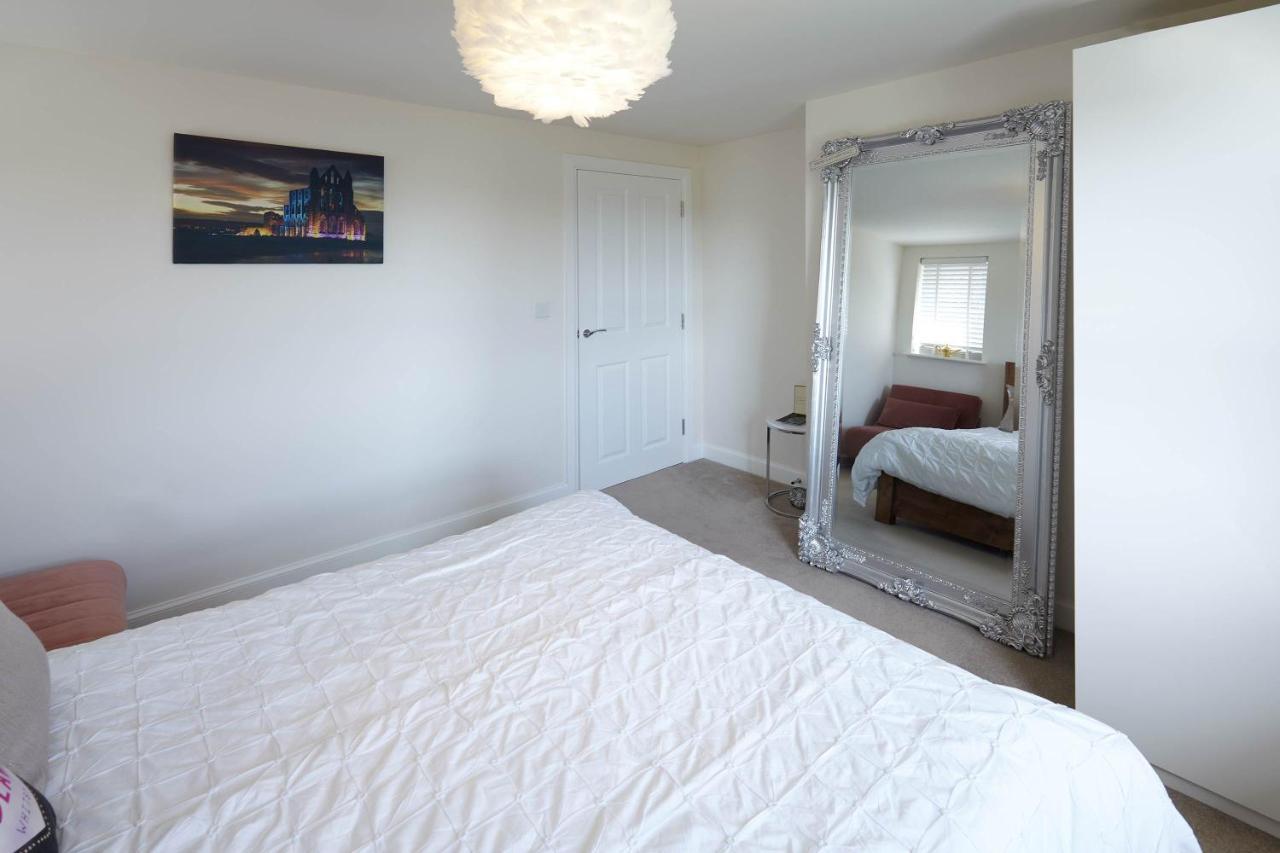 Host & Stay - The Cinder Track Hideaway Whitby Zewnętrze zdjęcie