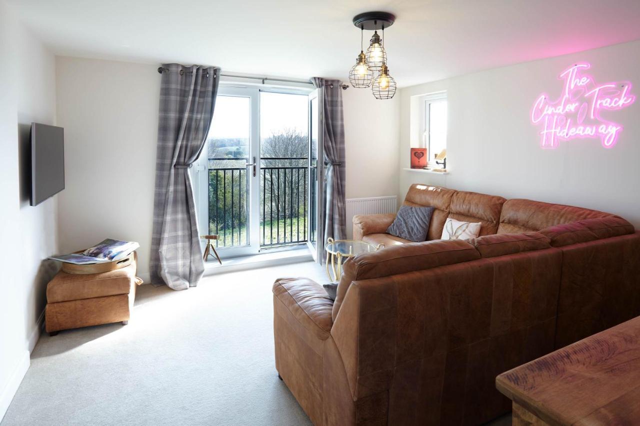 Host & Stay - The Cinder Track Hideaway Whitby Zewnętrze zdjęcie